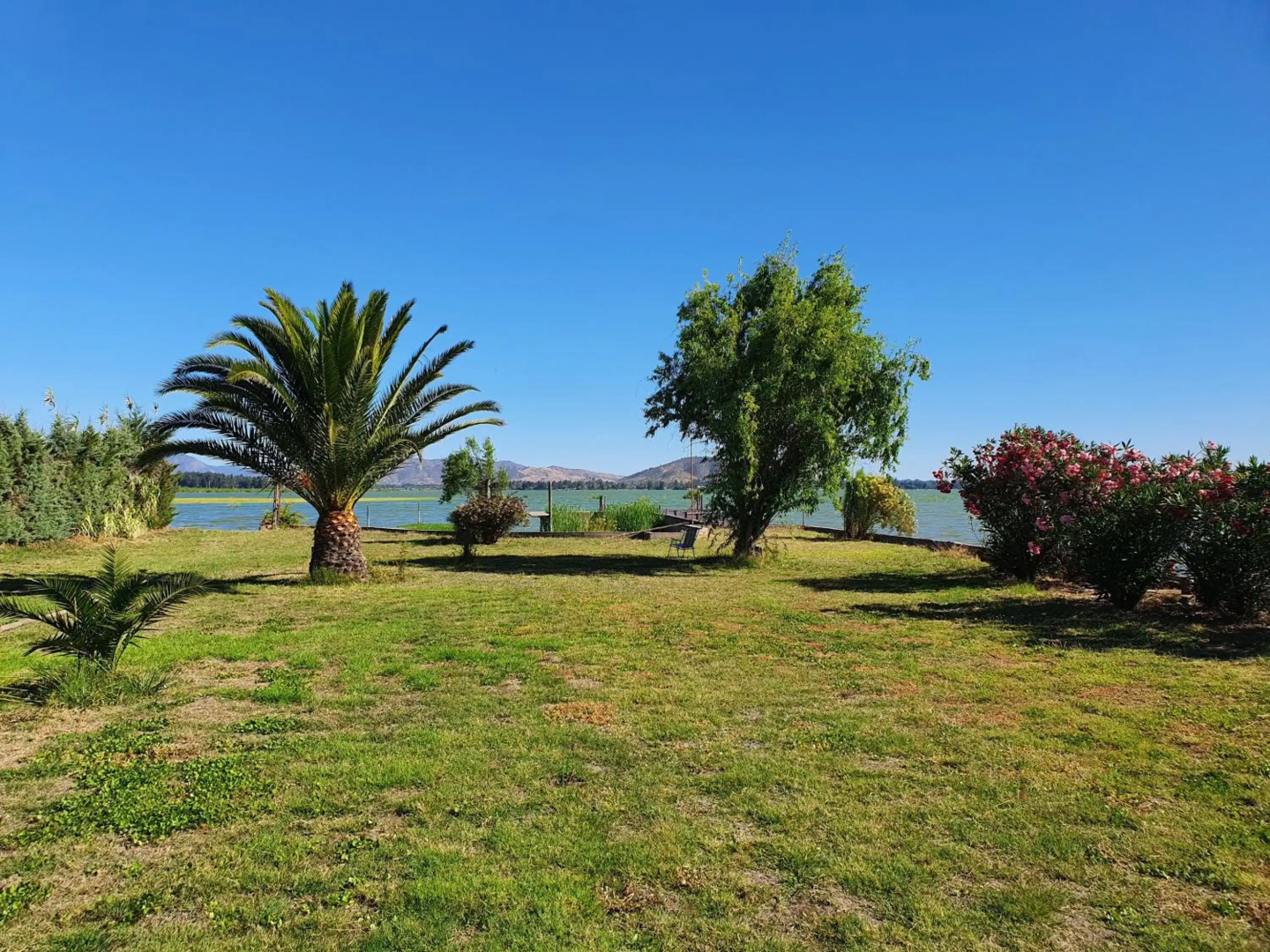 Parcela de 3 hectáreas con orilla de Lago