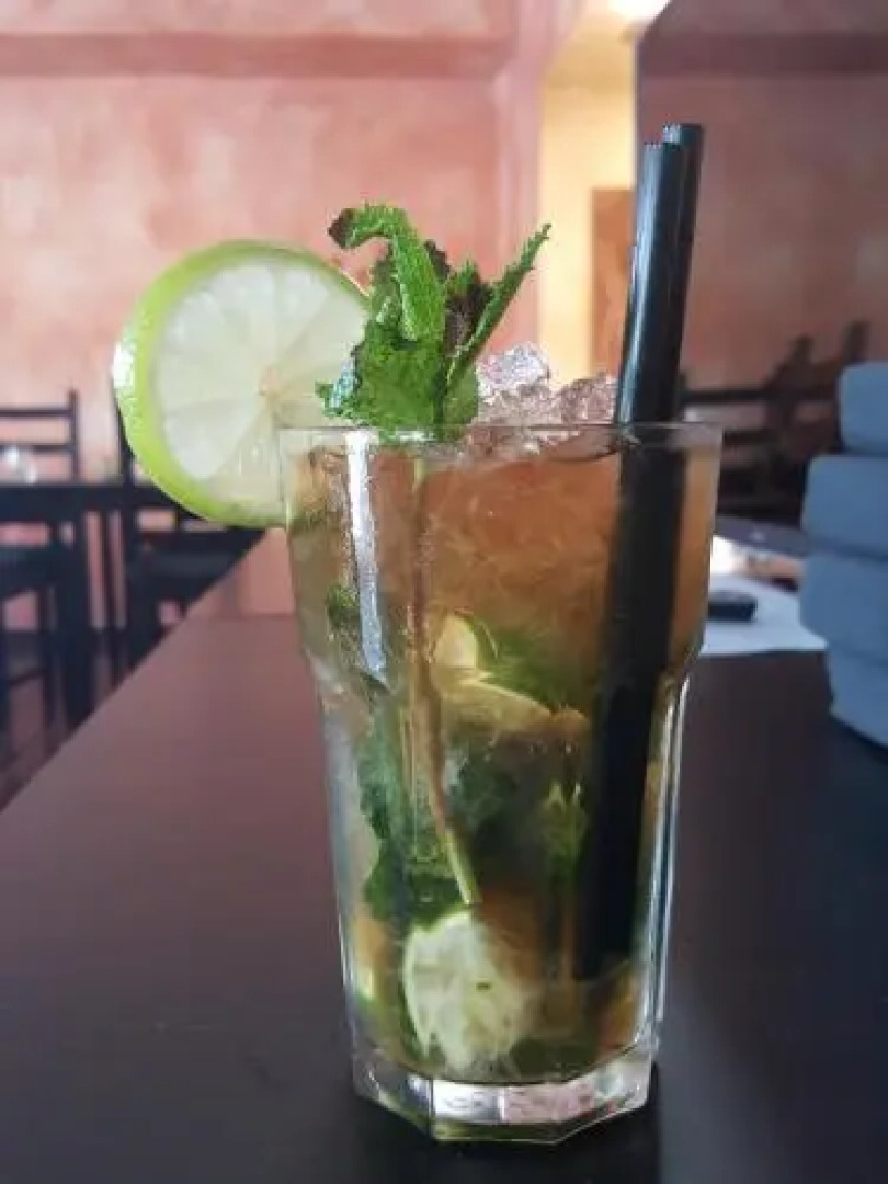 Hotel & Restaurant The Nest