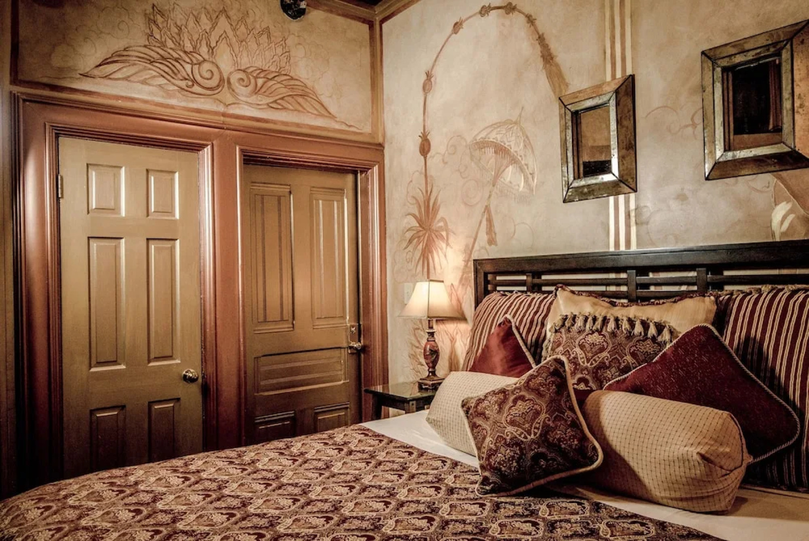 Anniversary Inn - South Temple