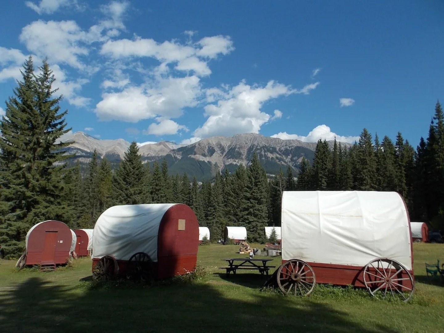 Beaverfoot Lodge & Resort