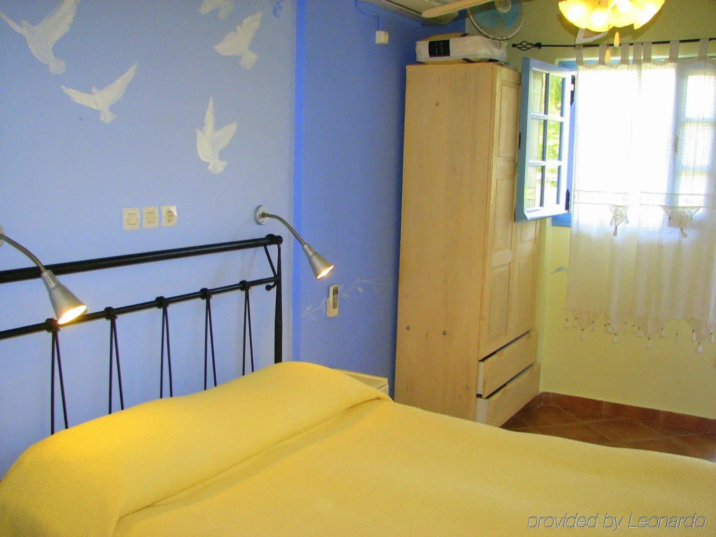 Simatos Apartments and Studios