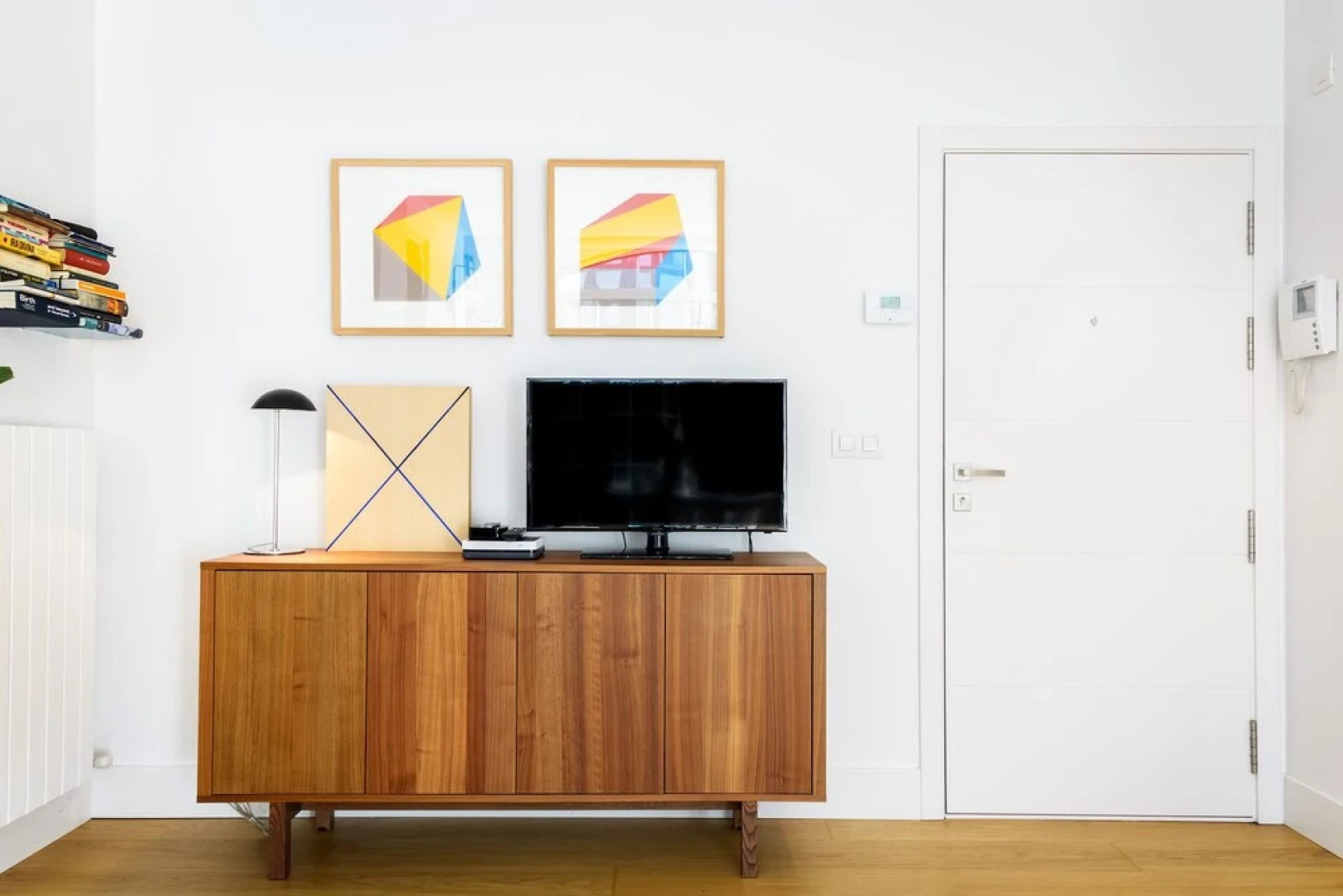 NEGURI I apartment with parking by Aston Rentals