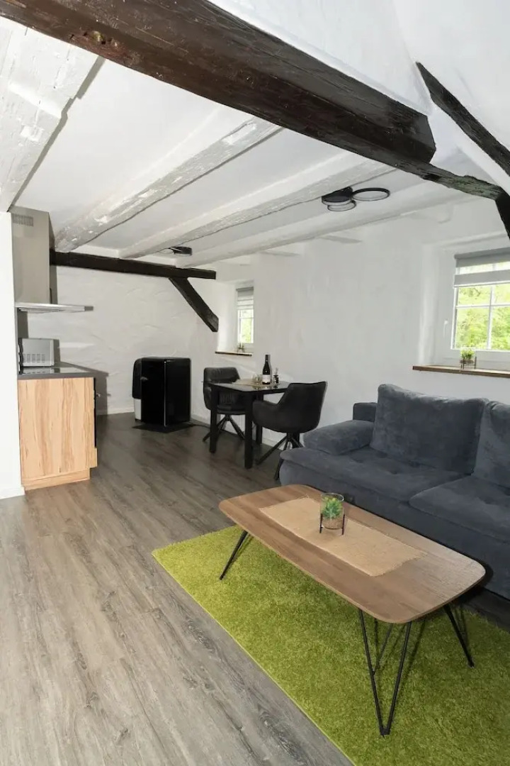 Hotel Garni BURG WALDENSTEIN