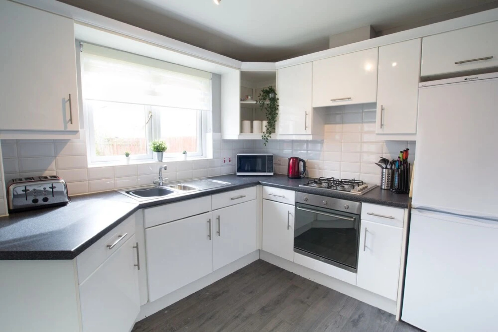 Lomond Serviced Apartments - Muir House