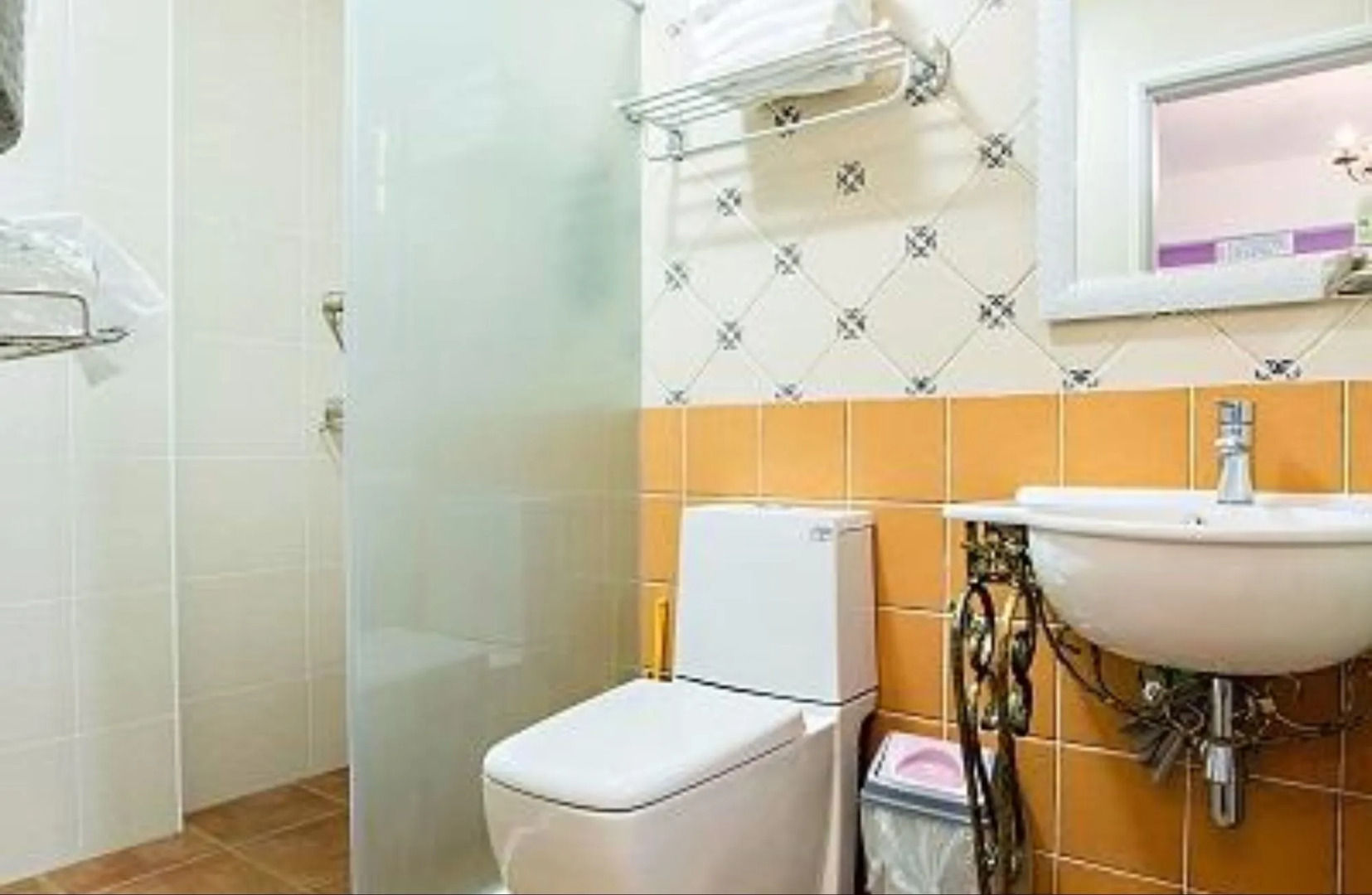 Dreamer 24 Guest House