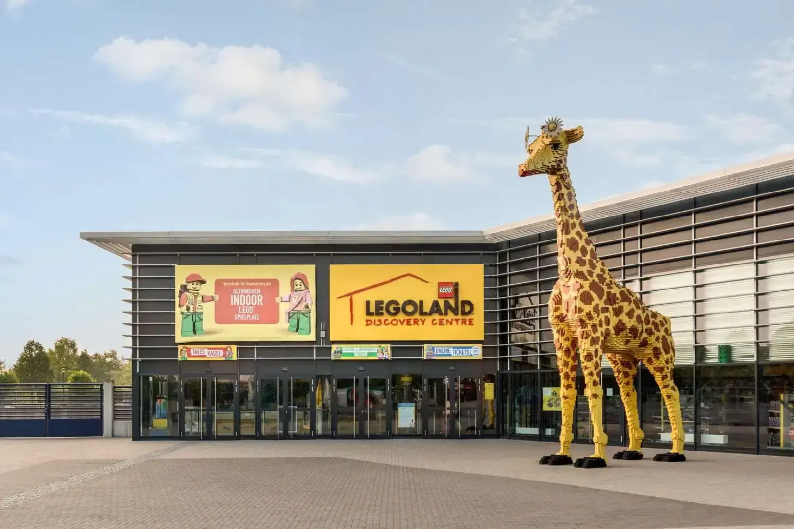 Super 8 by Wyndham Oberhausen am Centro