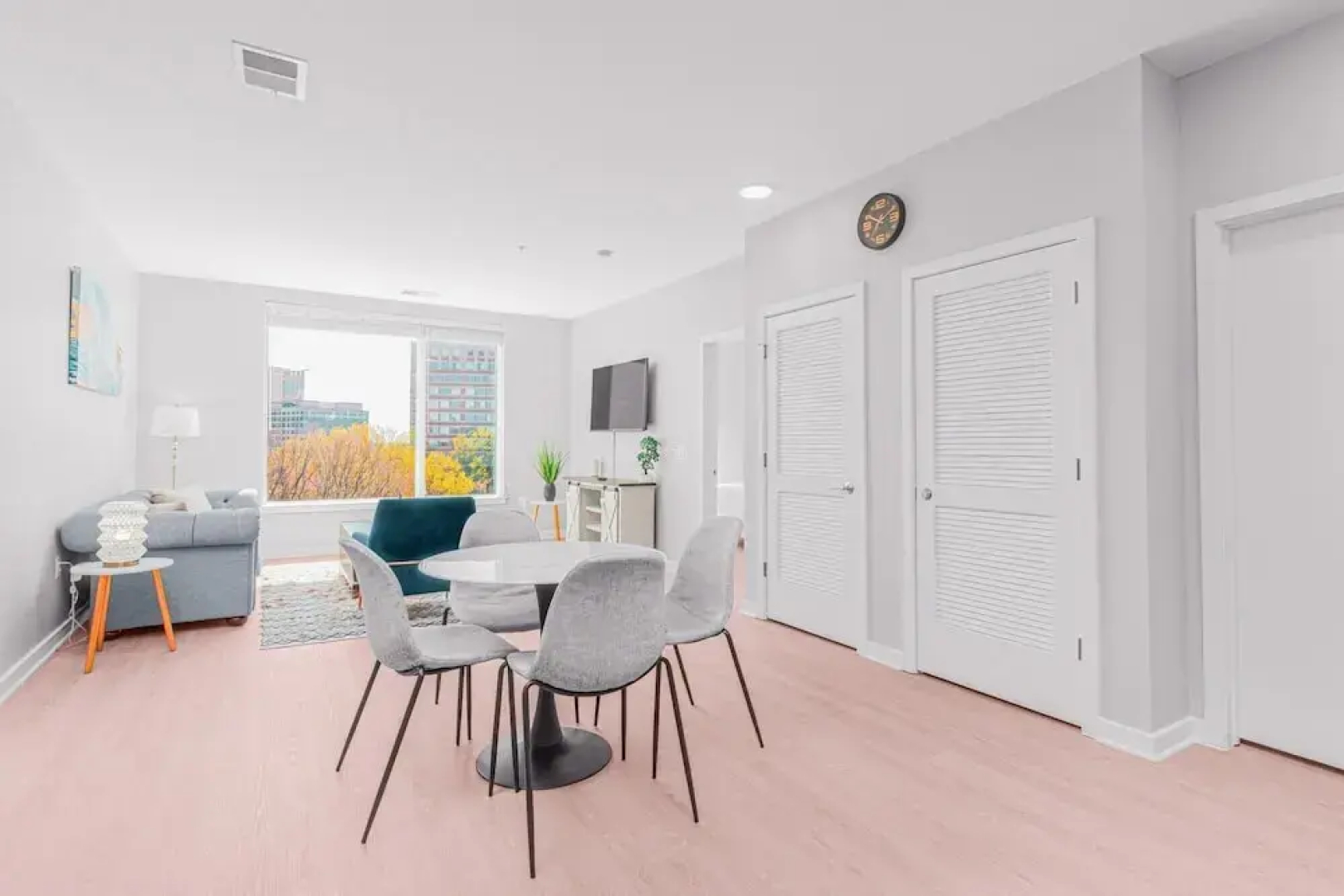 Luxury Living City Views DC