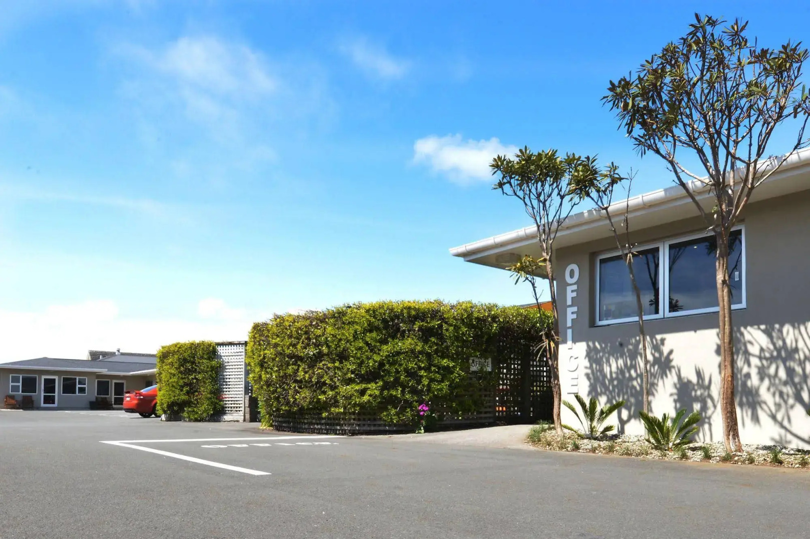 Beach Street Motel Apartments