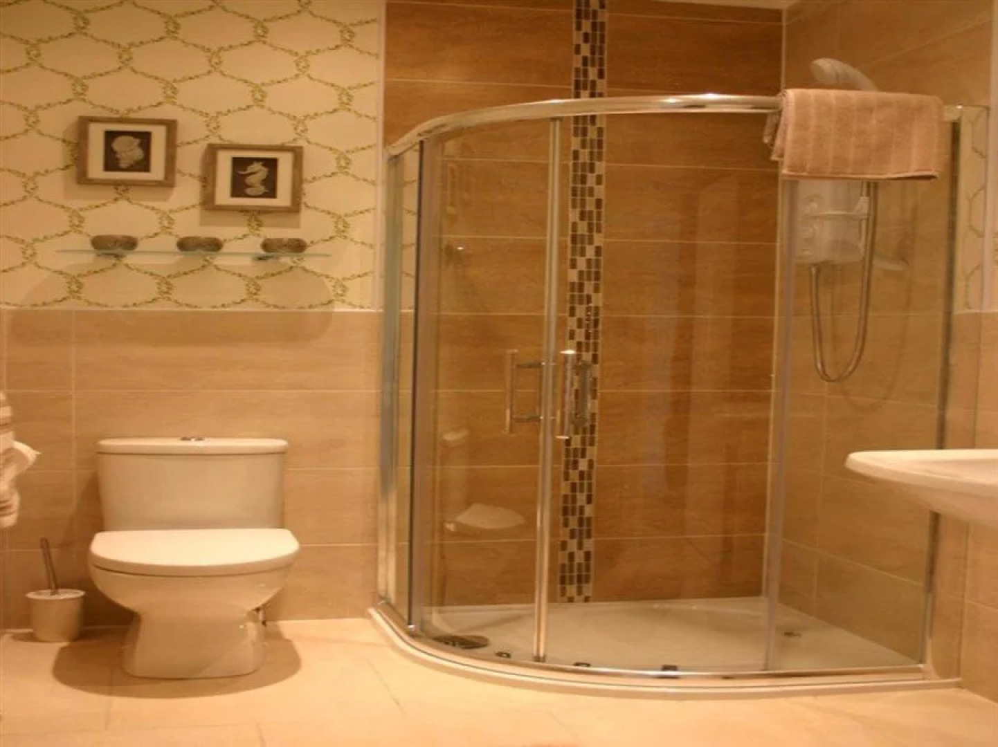 Number 8 Guest House