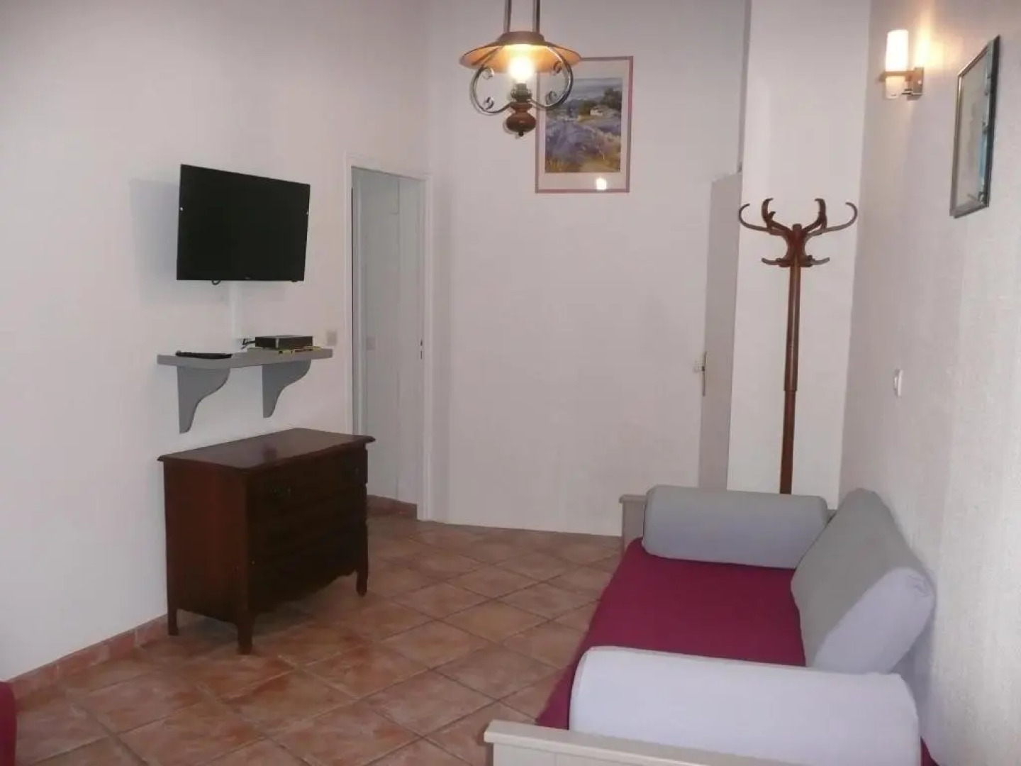 la Soleiade Gites 2à4 pers au Lac de Saint-Cassien proximité Cannes Mandelieu la Napoule Frejus St Raphael