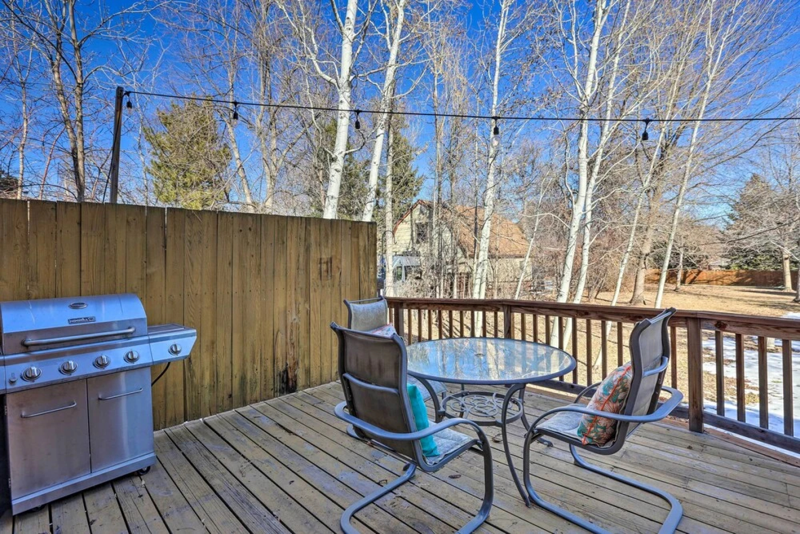 5 Mi to Dtwn Denver: Peaceful Lakewood Home!