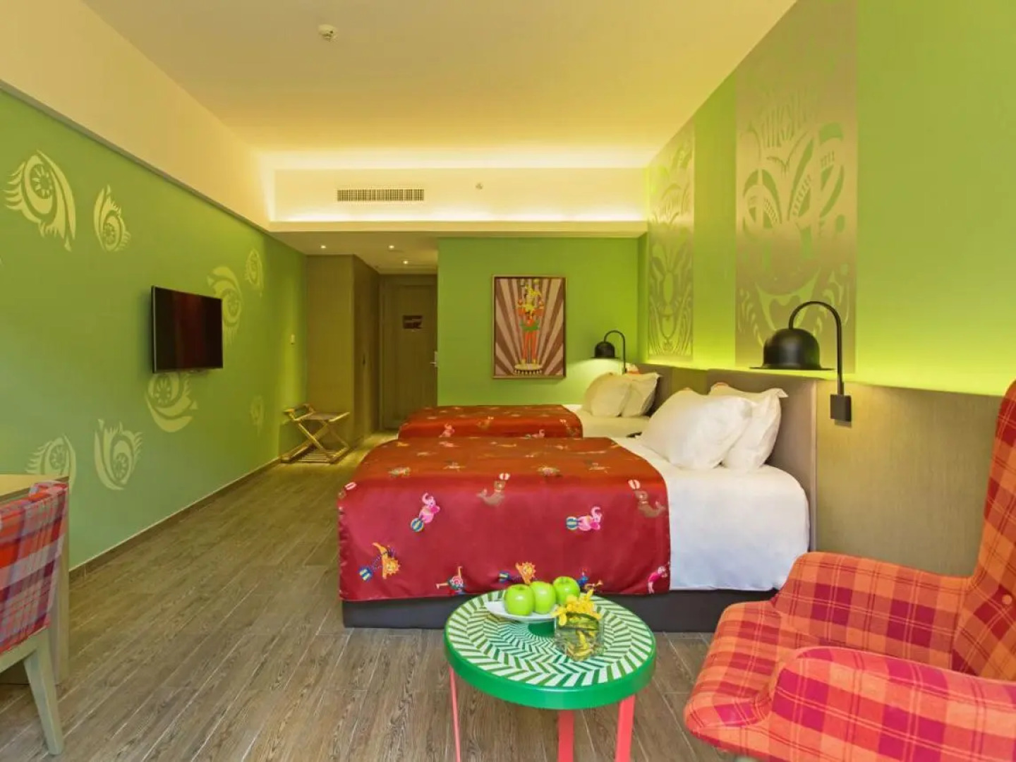 Chimelong Circus Hotel