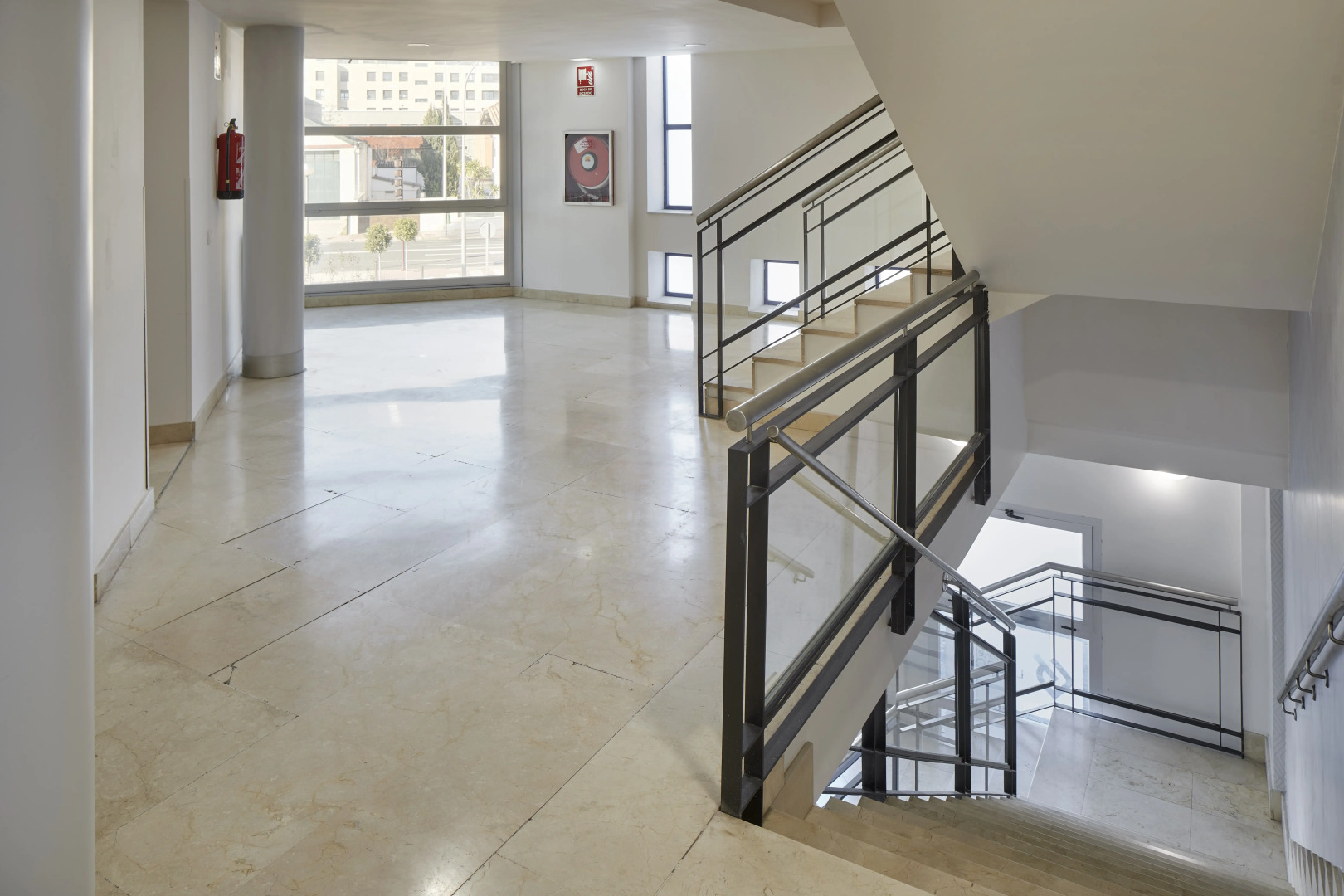 Iraipe Logroño Hotel