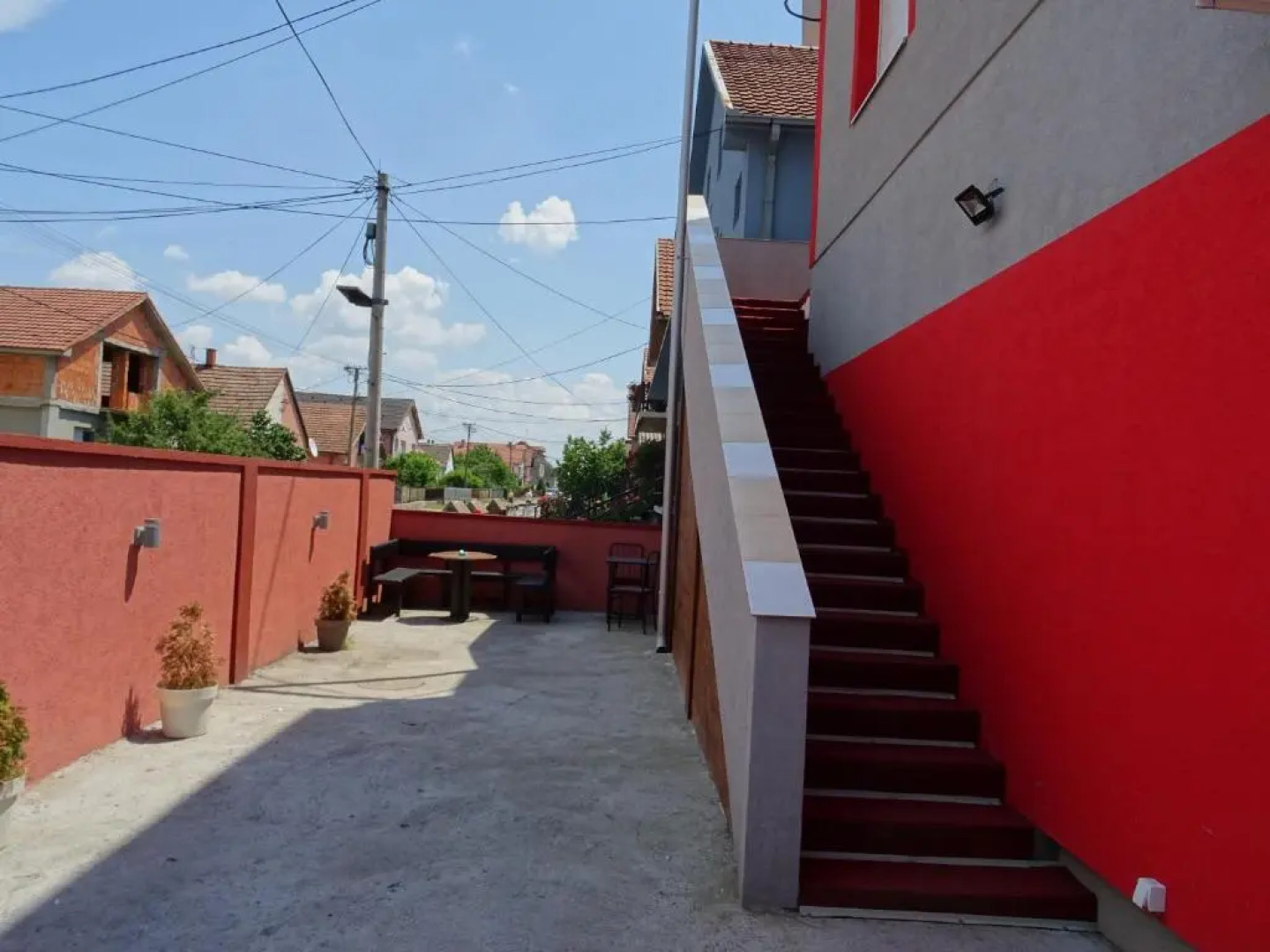 Apartments Vila Brzi & Beka