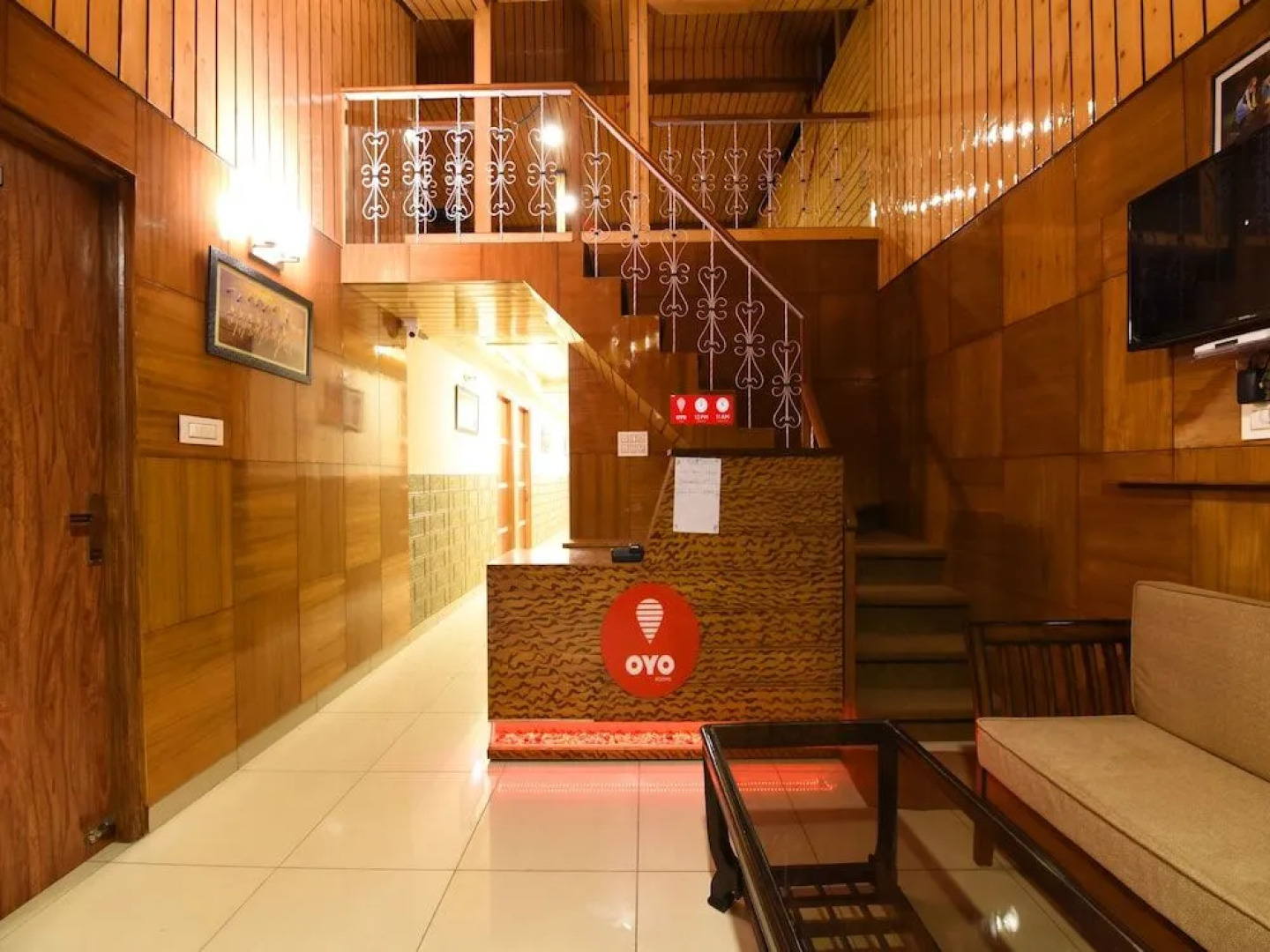 OYO 14591 Kasauli View lodge