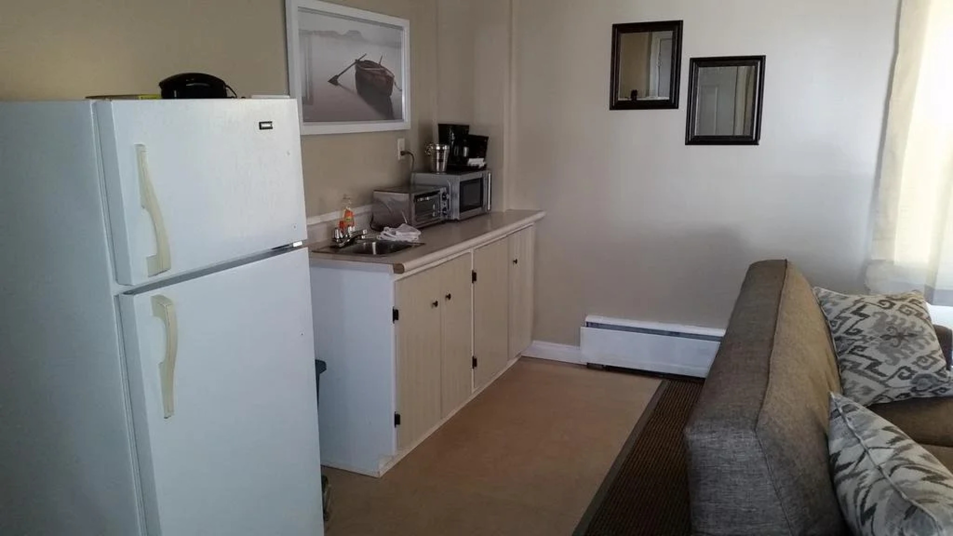 Middleton Motel & Suites