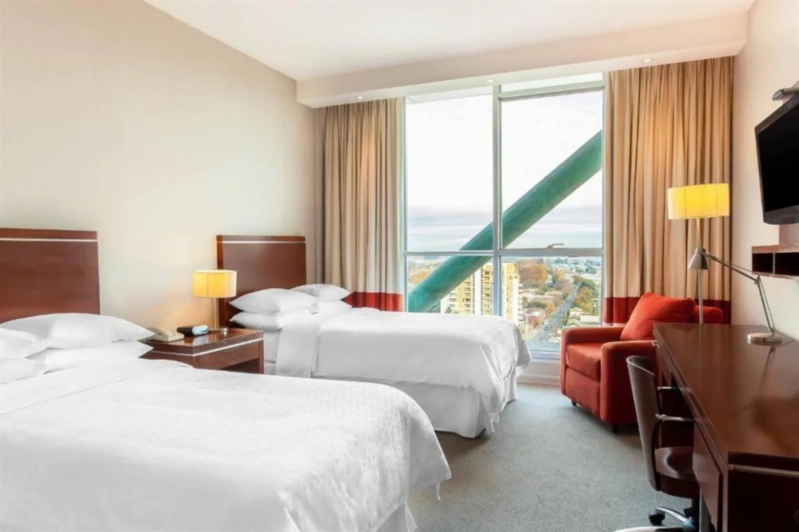 Four Points by Sheraton Los Angeles (Чили)