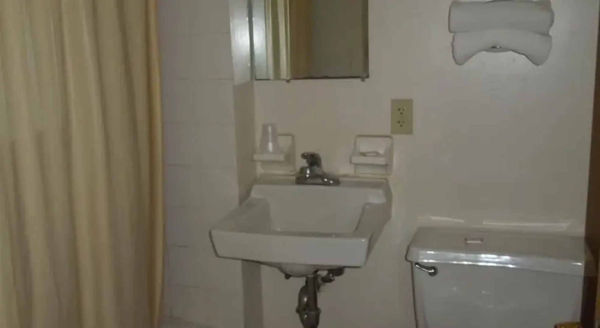 Lee's Motel