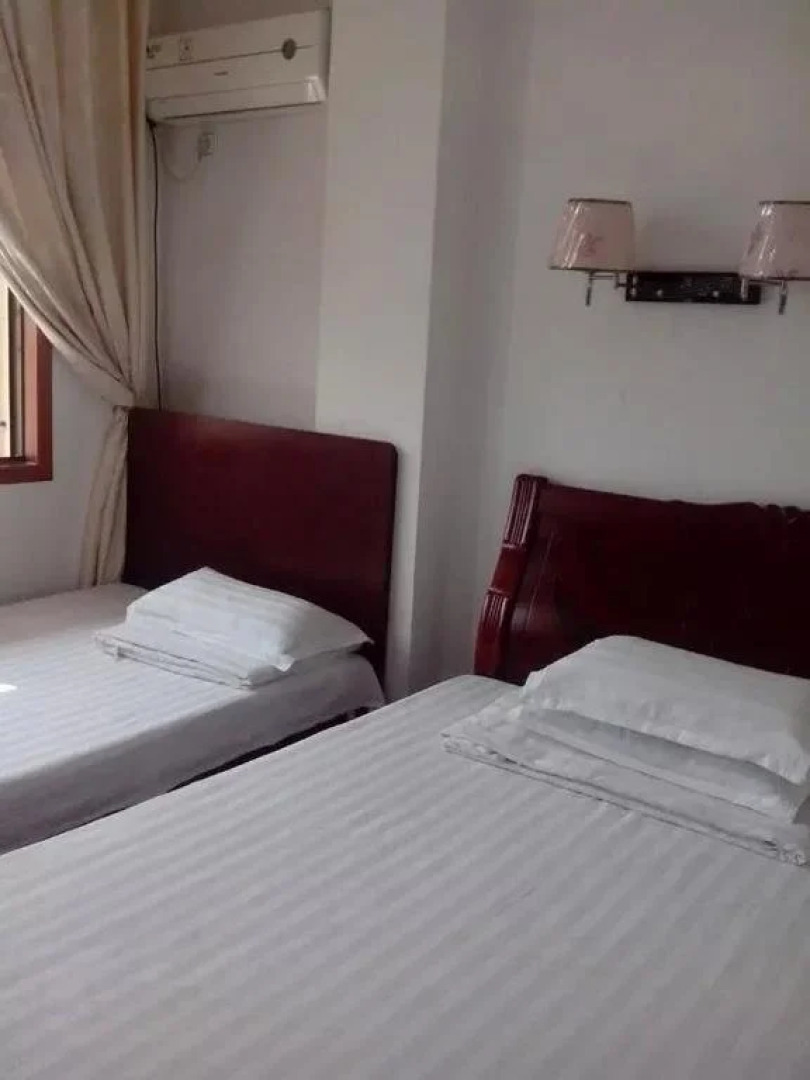 Qianshan Xinlong Homestay