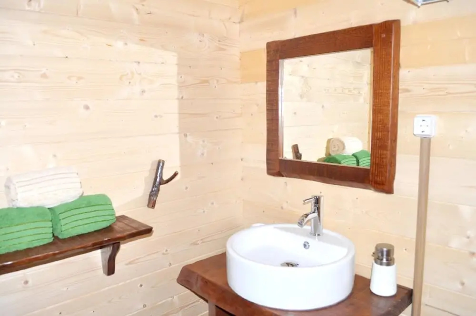 Chalet With one Bedroom in Mortagua, With Wonderful Mountain View, Enclosed Garden and Wifi Near the Beach