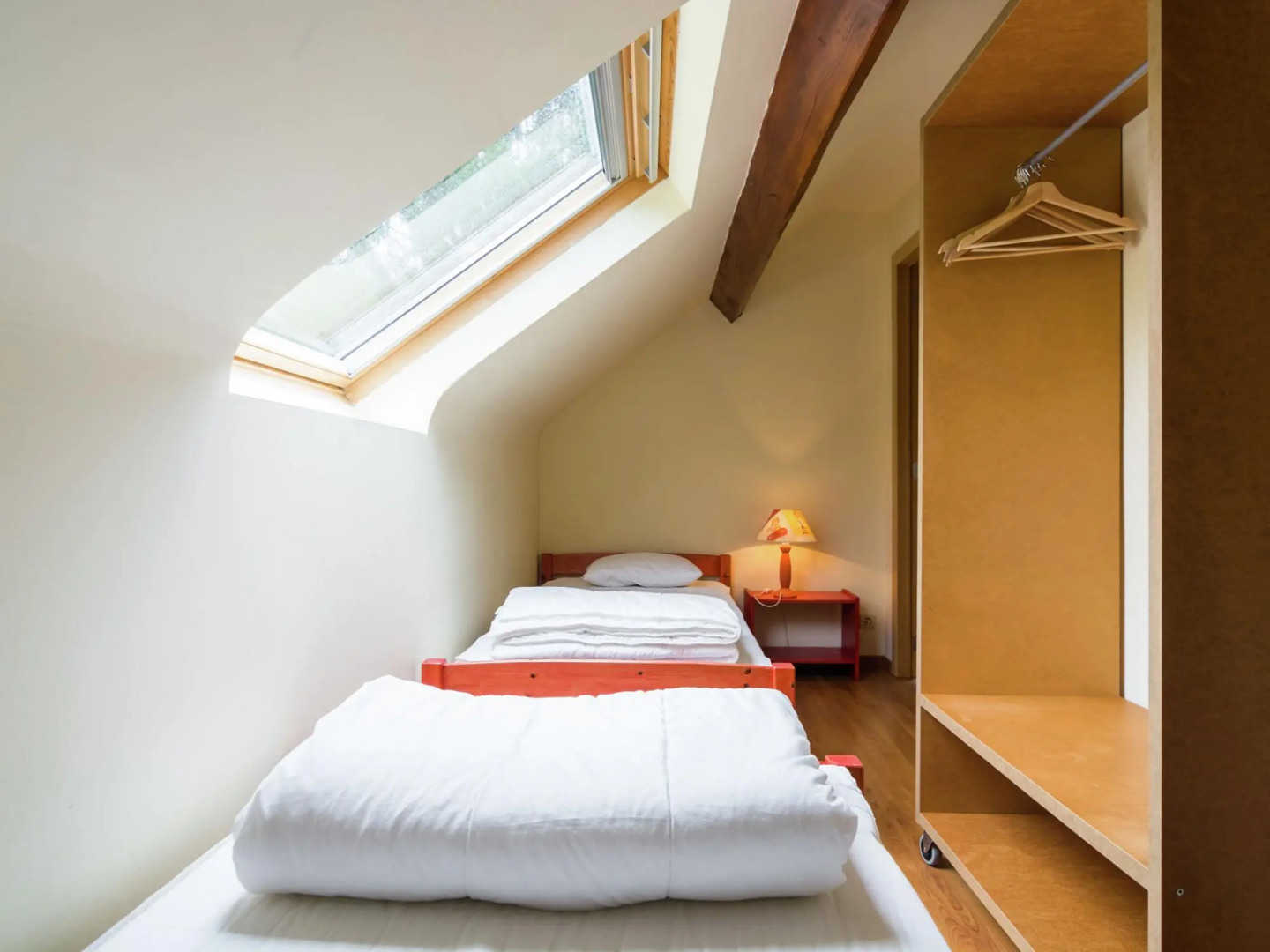 Cozy Bedrooms Cottage, Soumoy