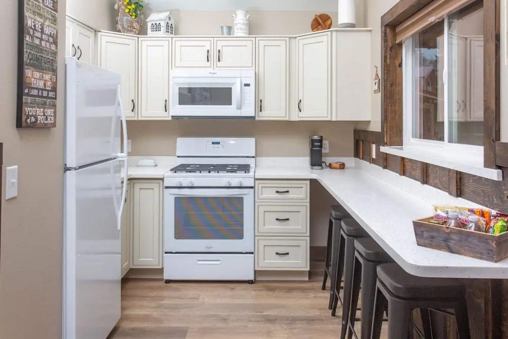 Alaska Back Country Cottages