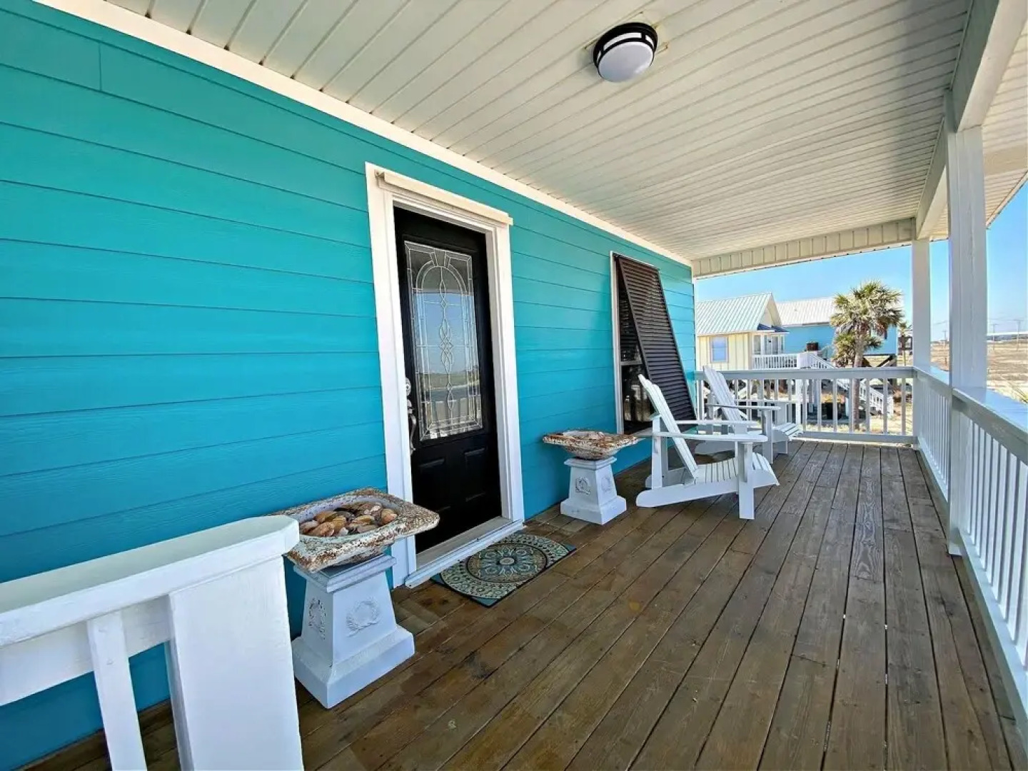 Pelican's Rest Beach House by RedAwning