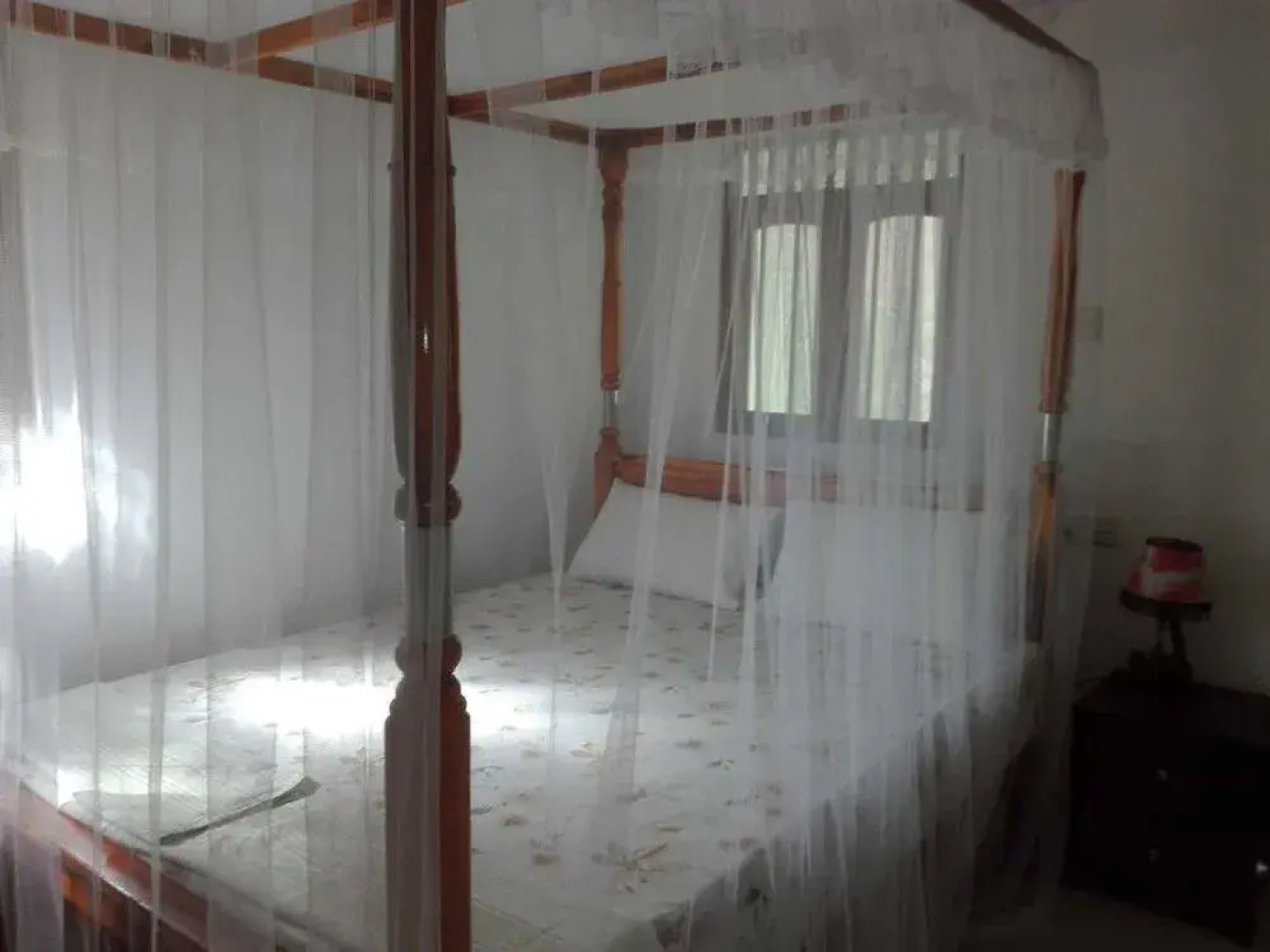 Yoho Green Garden Cabanas