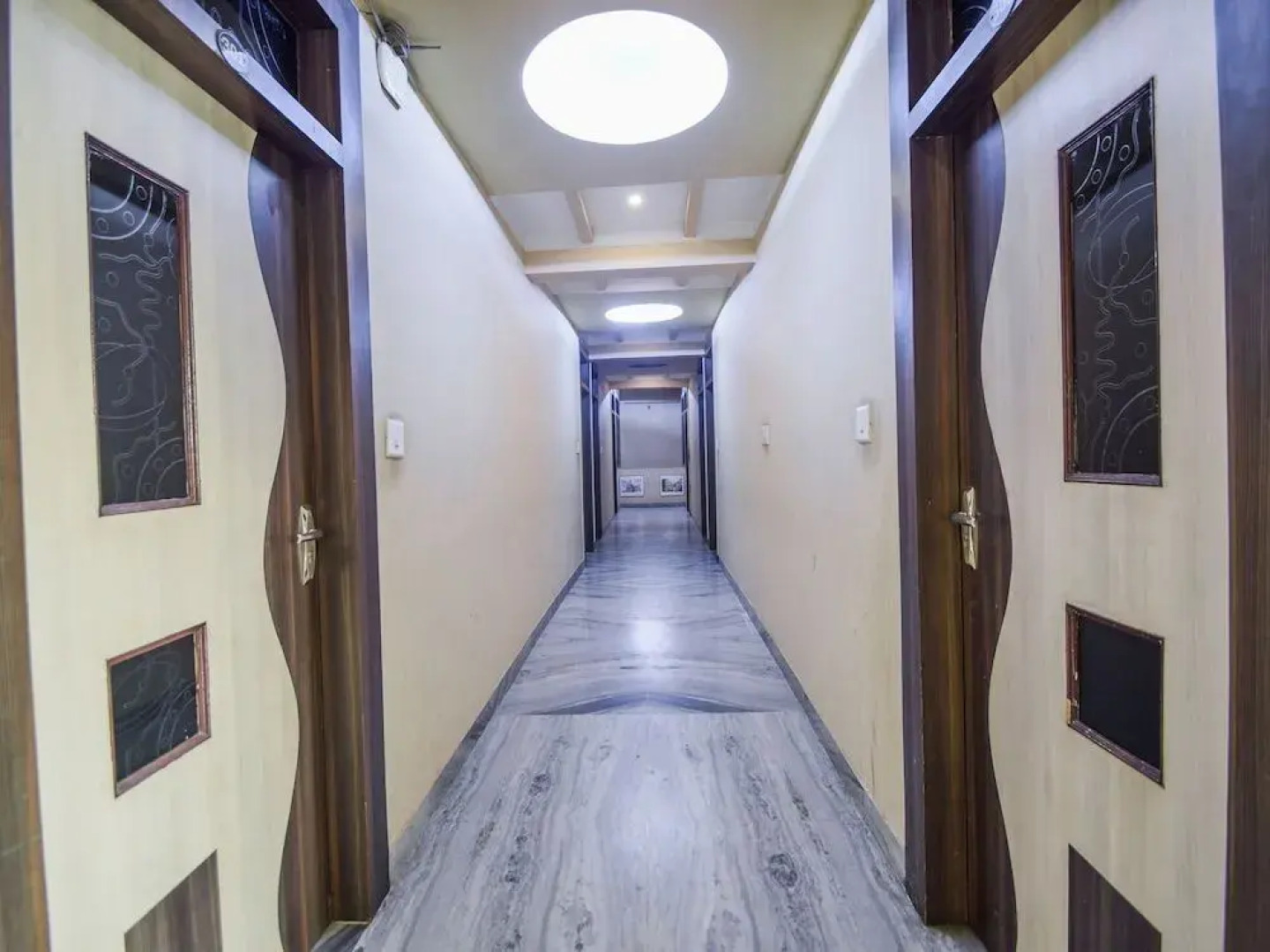 Hotel Kingdom Palace