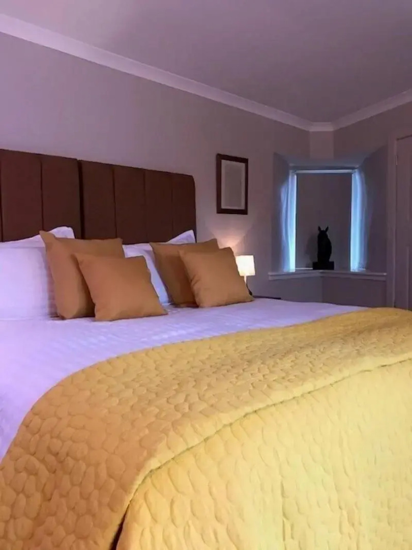 The Kirkstyle Inn & Rooms