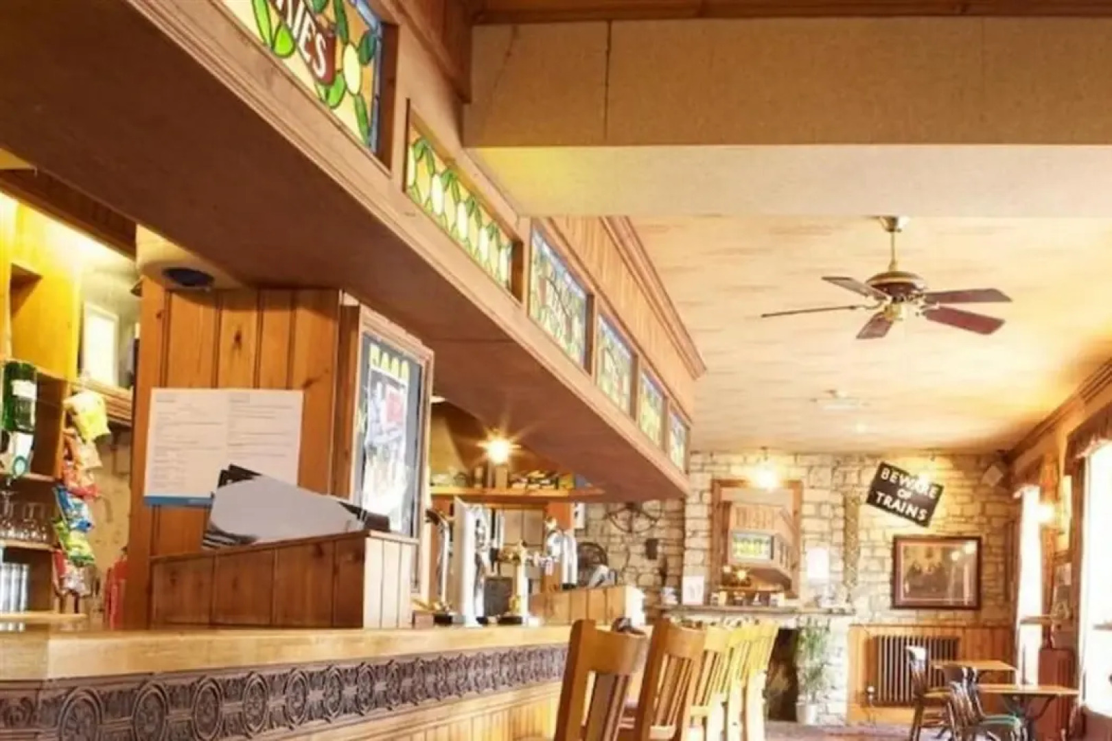 Radstock Hotel – RelaxInnz