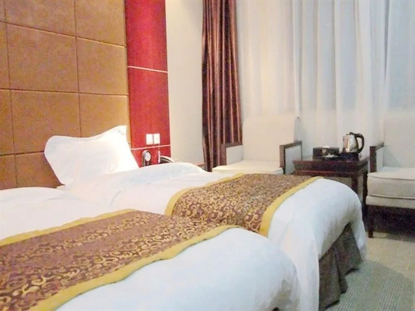 Xiyue International Hotel - Huashan