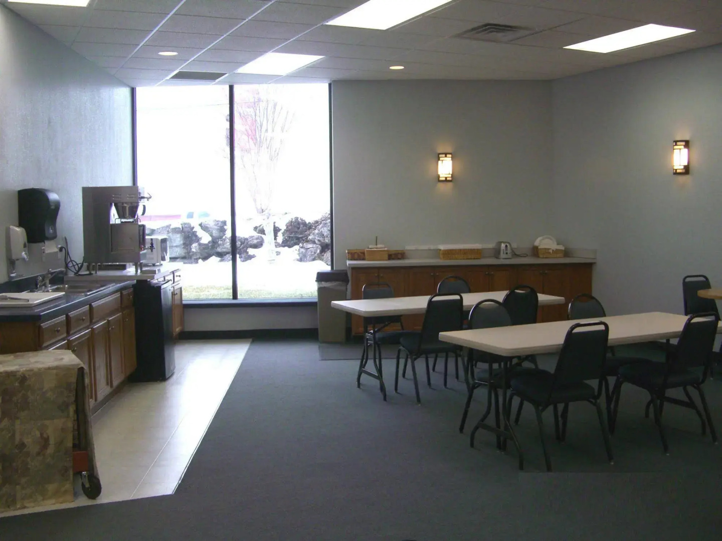 Quails Nest Inn and Suites