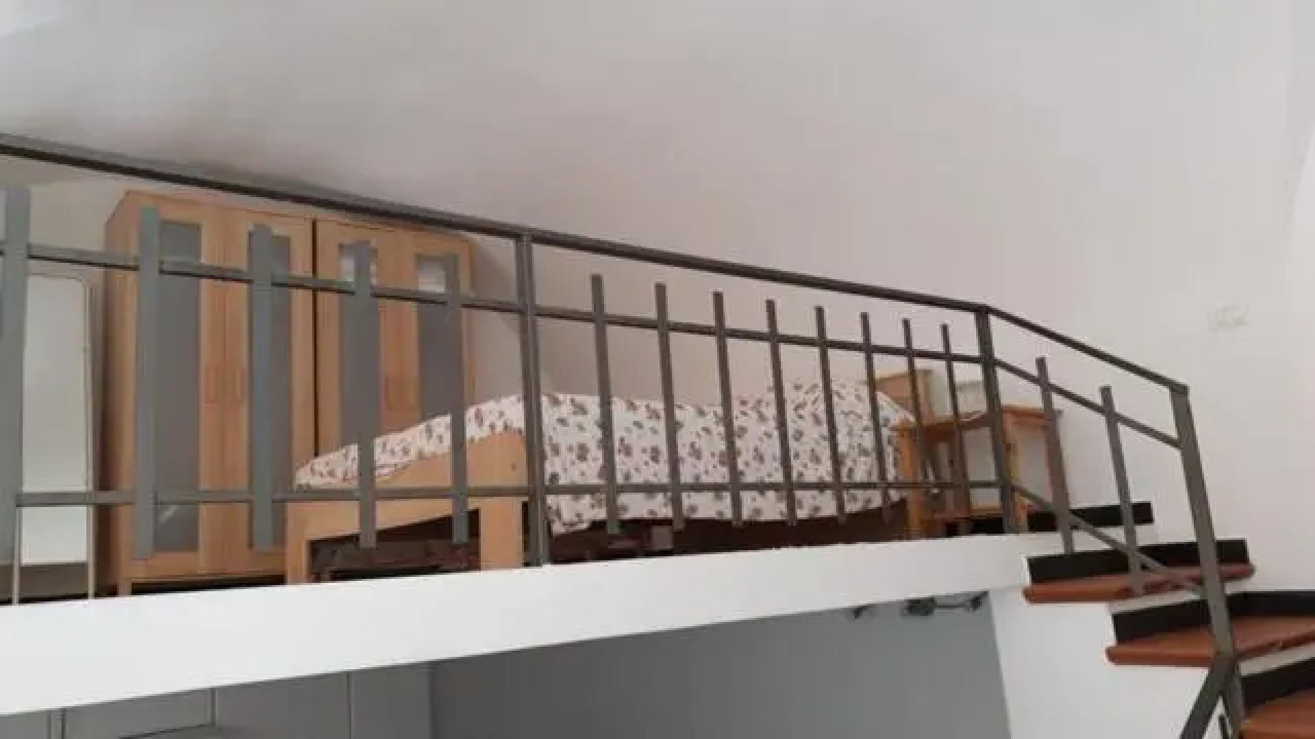 Open space con giardino vicino mare 010007-LT-0081