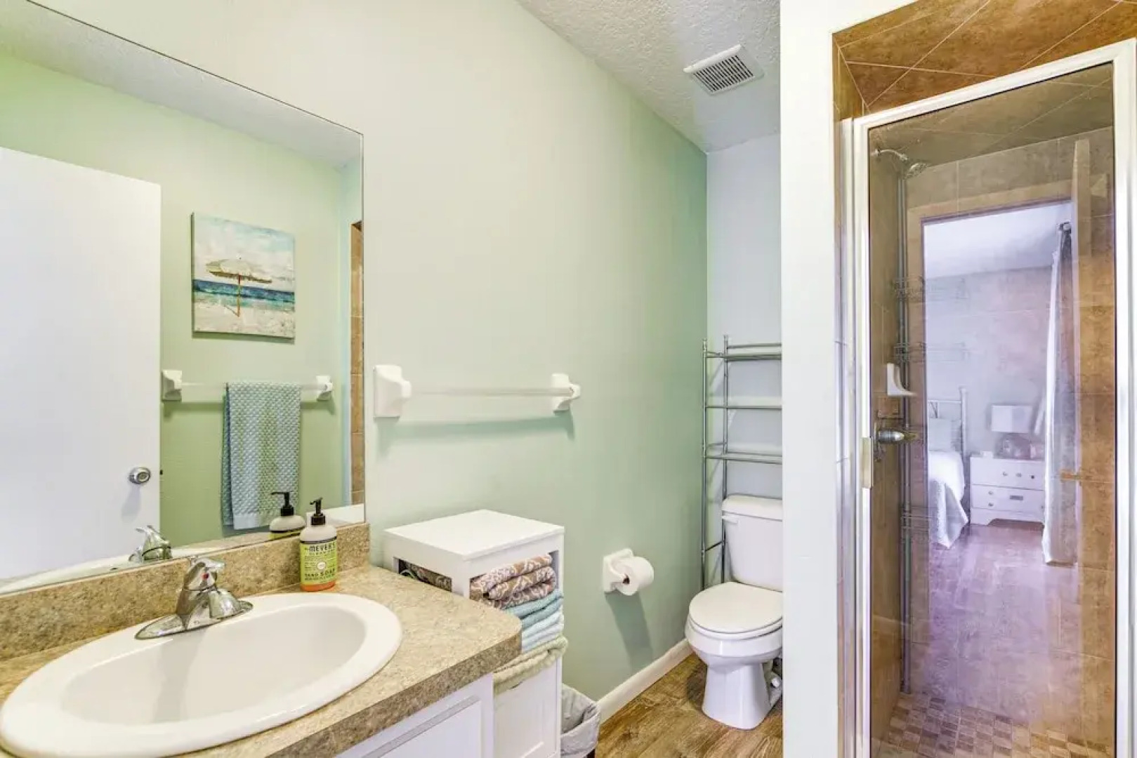 Home 7 Mi to Three Sisters & Hunter Springs