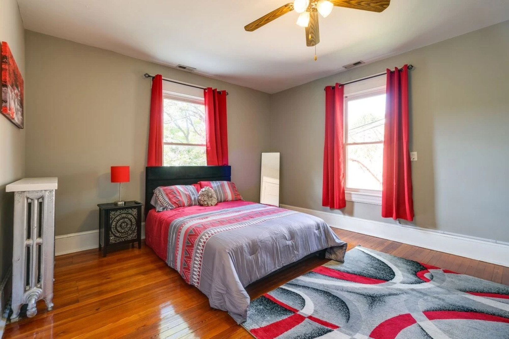 Cozy Roanoke Vacation Rental: 2 Mi to Downtown!