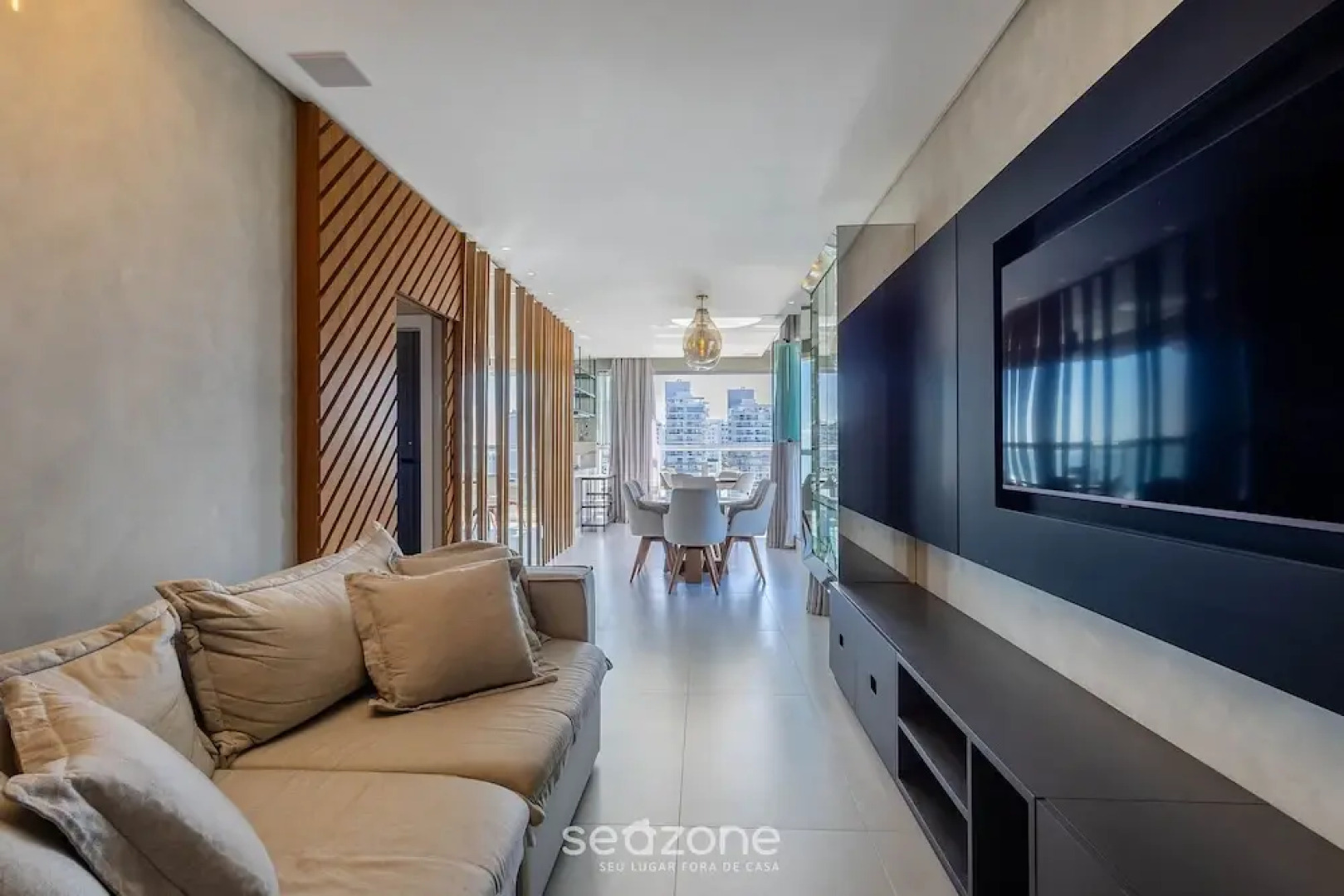 Sophisticated Stay 200m From Praia Brava - EHI