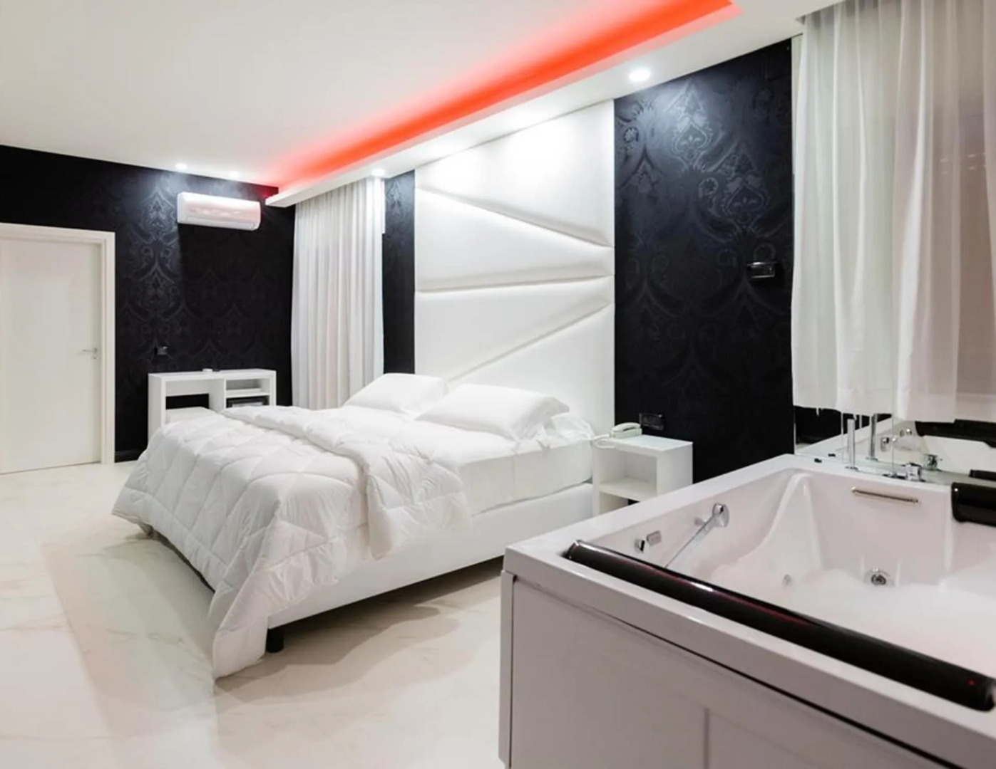 Reggia Suite Spa Hotel