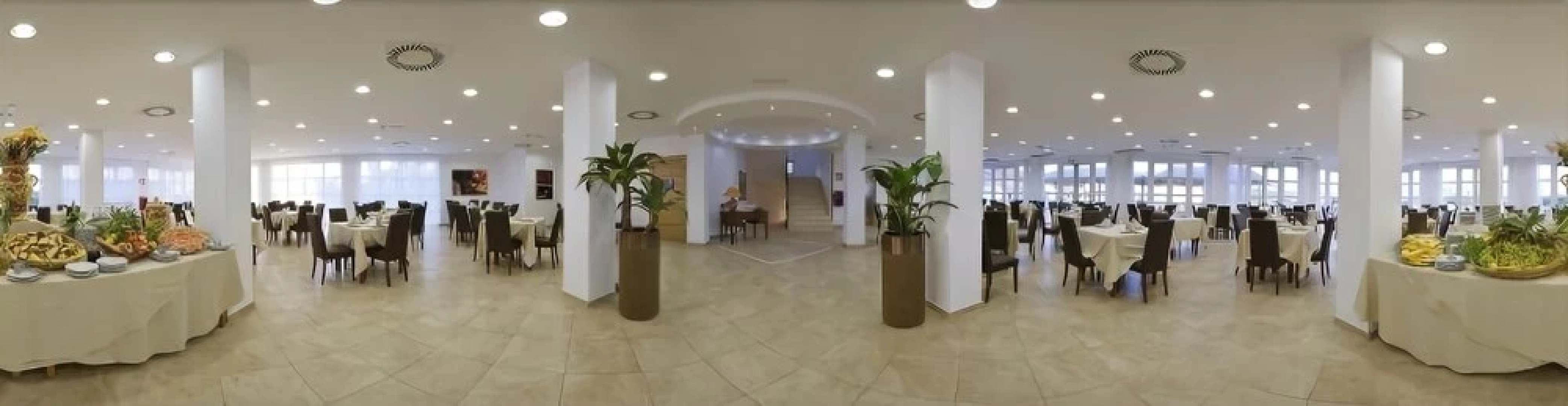 Santa Monica Resort & Village