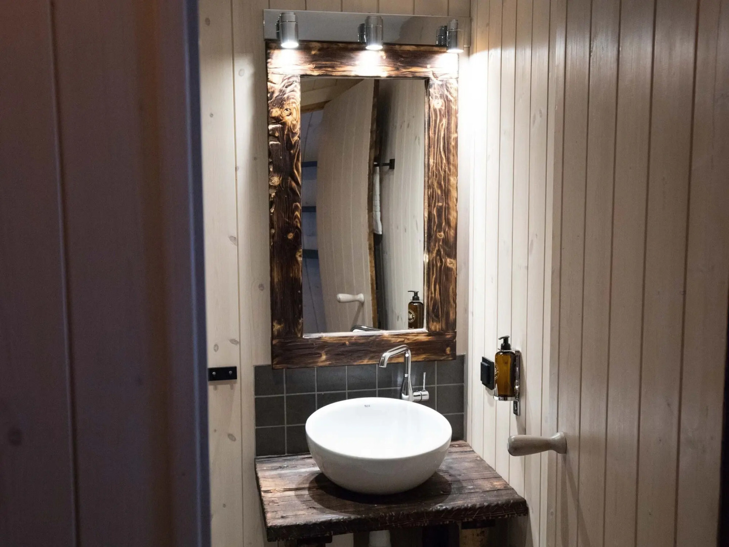 Reine Rorbuer - by Classic Norway Hotels