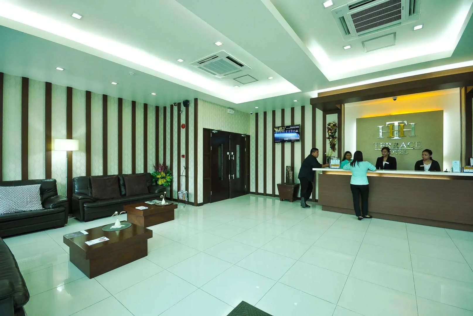 Terrace Hotel Subic Bay