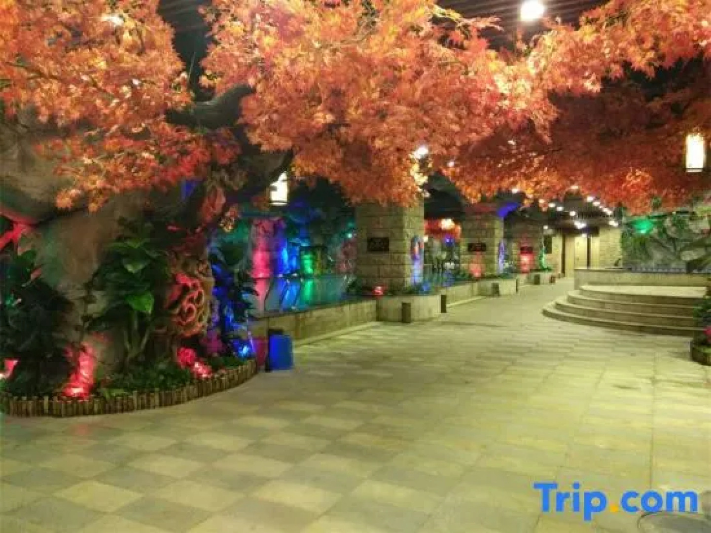 Shidai Business Hotel