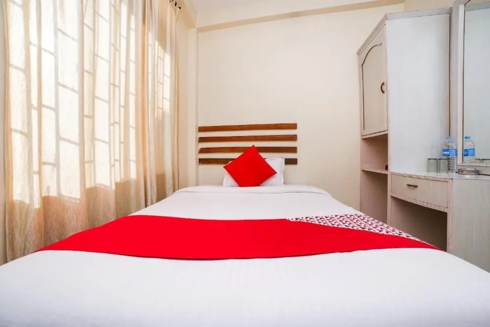 Uttam Guest House