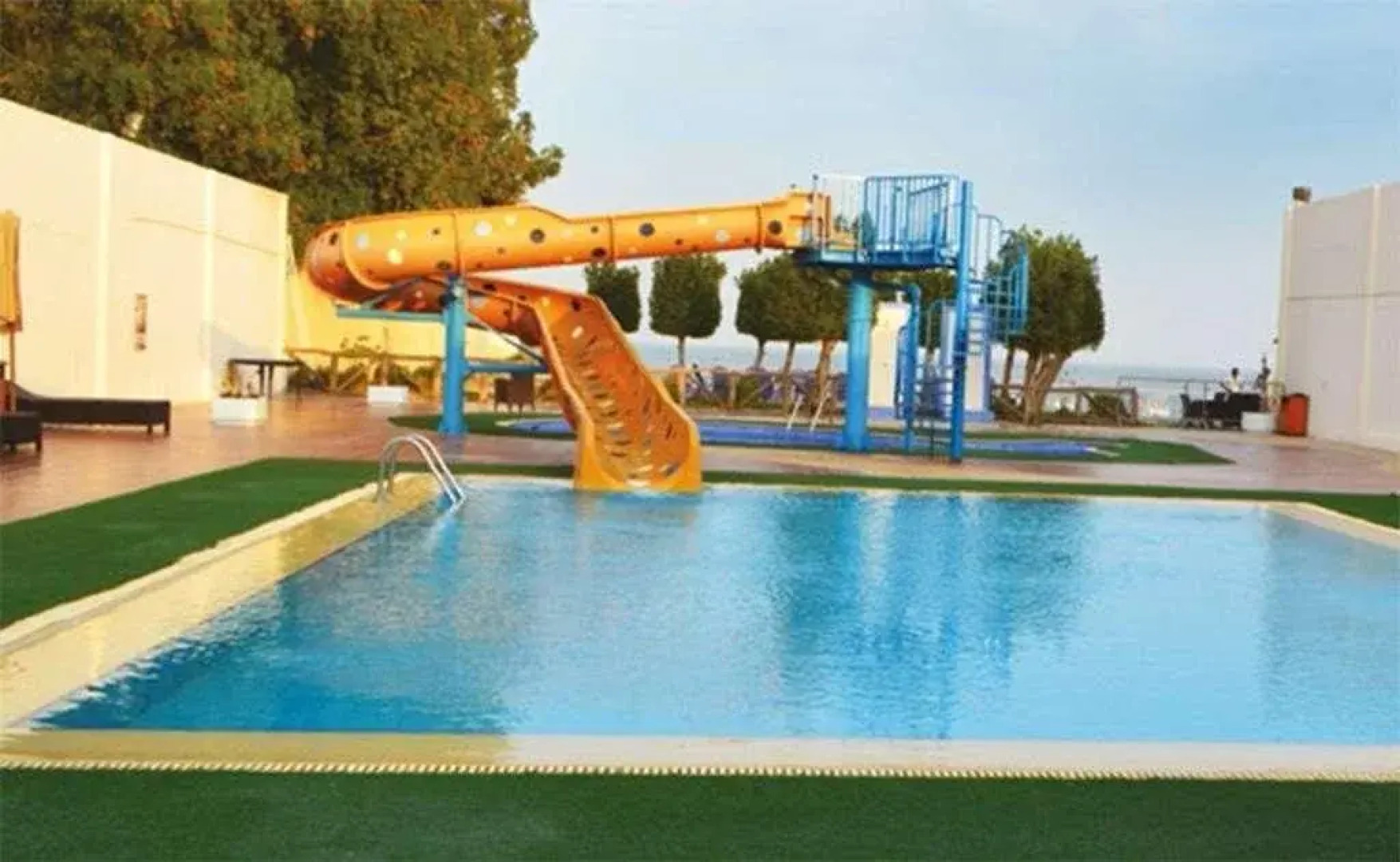 Golden Tulip Dana Bay Hotel