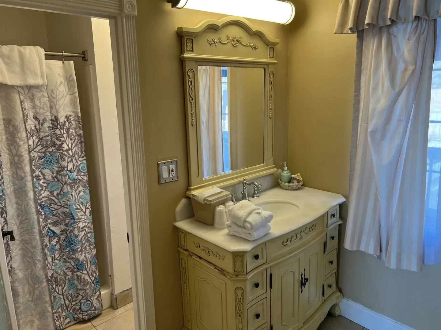 Cliff House Inn On The Ocean