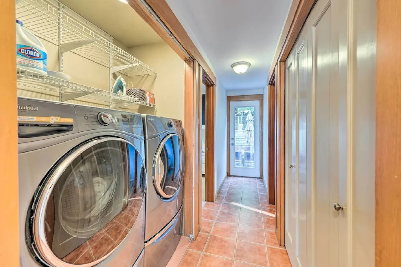 Mckees Beach House w/ Ocean Views, Hot Tub!