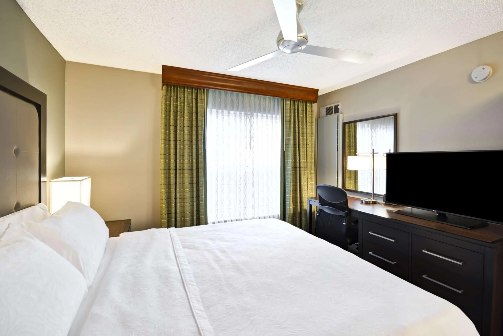 Homewood Suites by Hilton Hillsboro/Beaverton