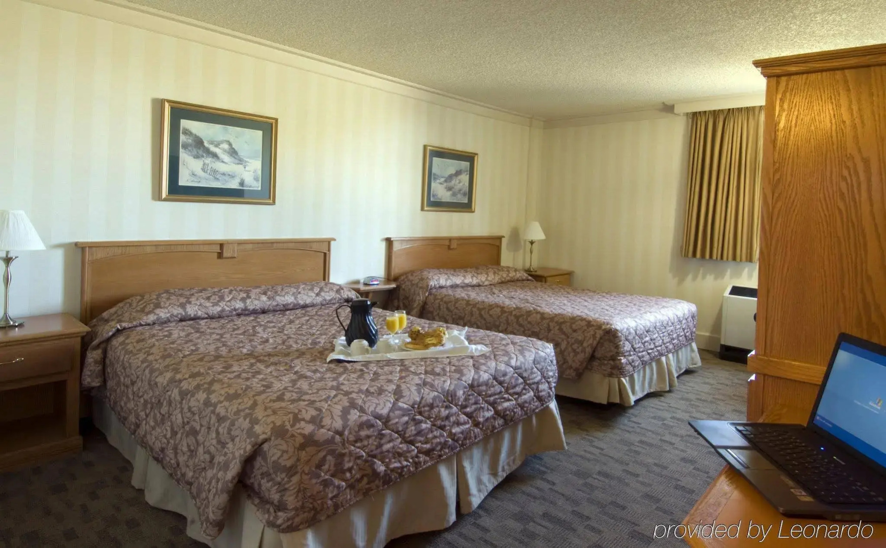 The Glenmore Inn & Convention Centre