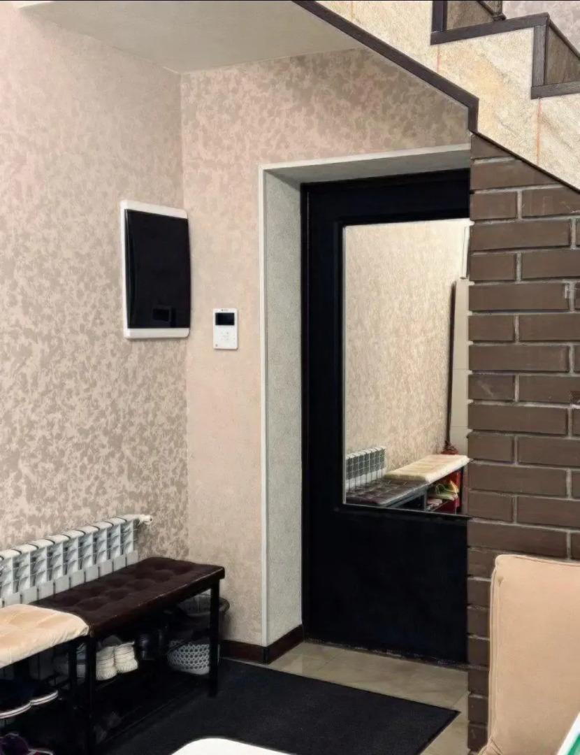 Уманский дом Семь Башен