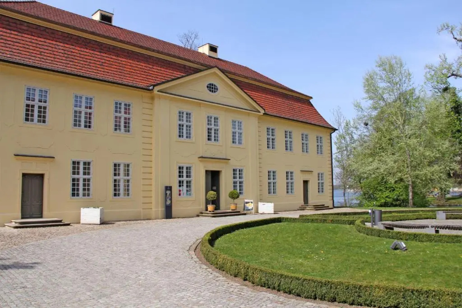 Ferienwohnung im Bootshaus Mirow SEE 10891